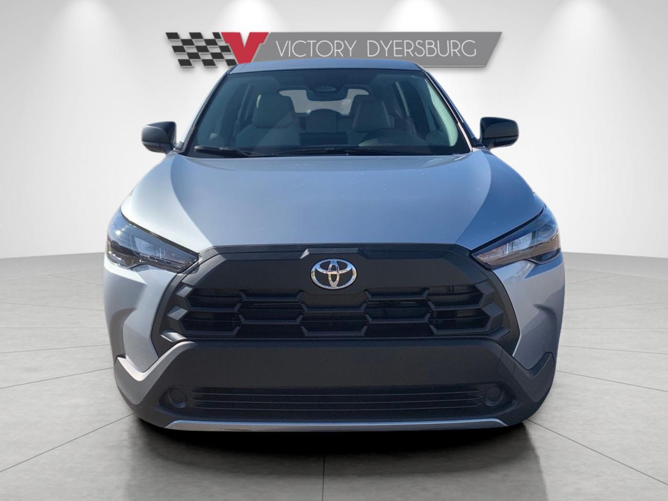 2026 Toyota Corolla Cross L photo 2