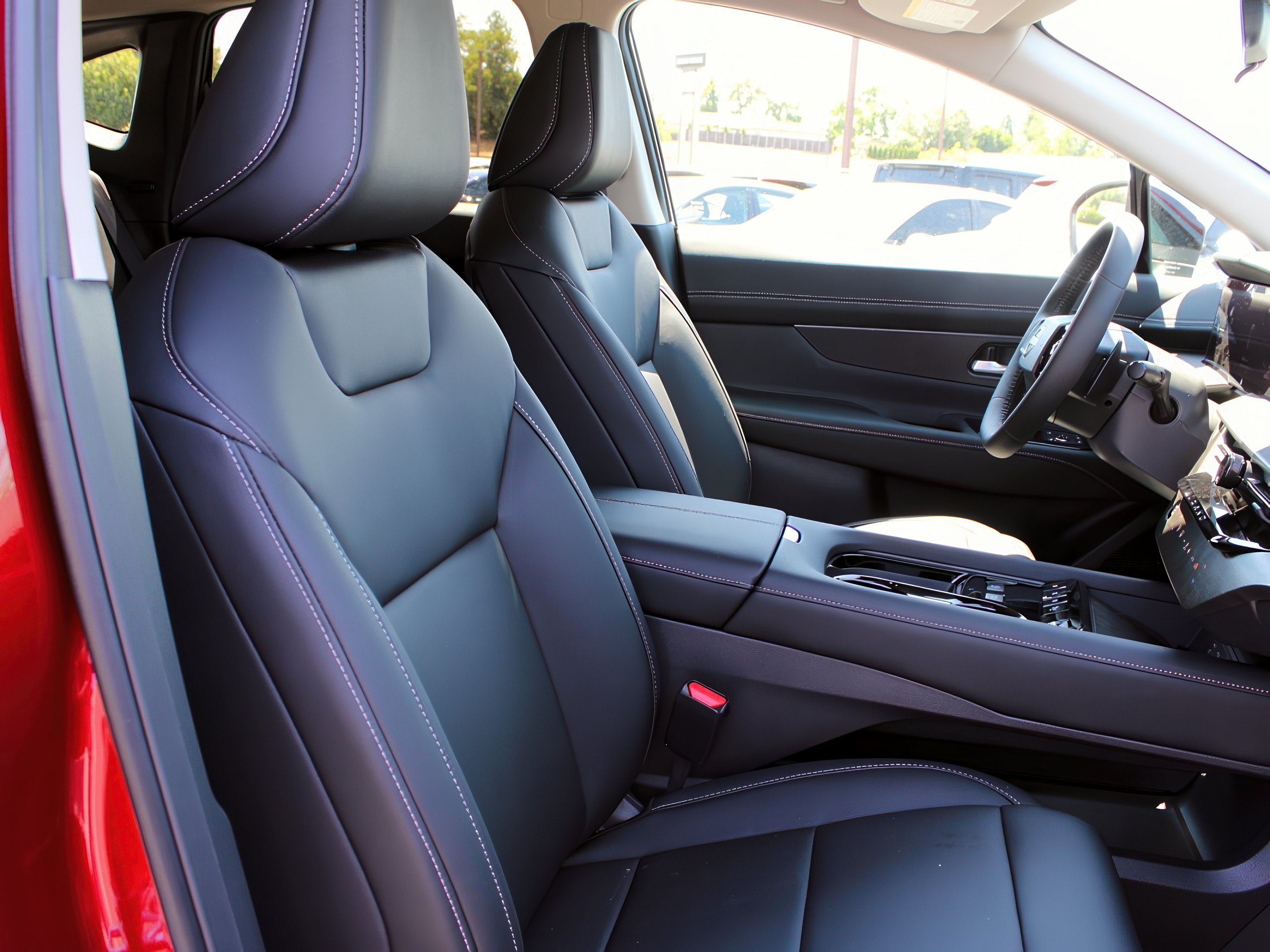 2025 Nissan Murano SV photo 25