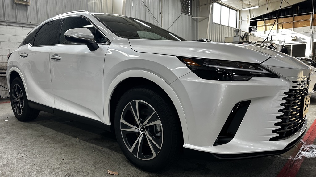 2025 Lexus RX 350's photo