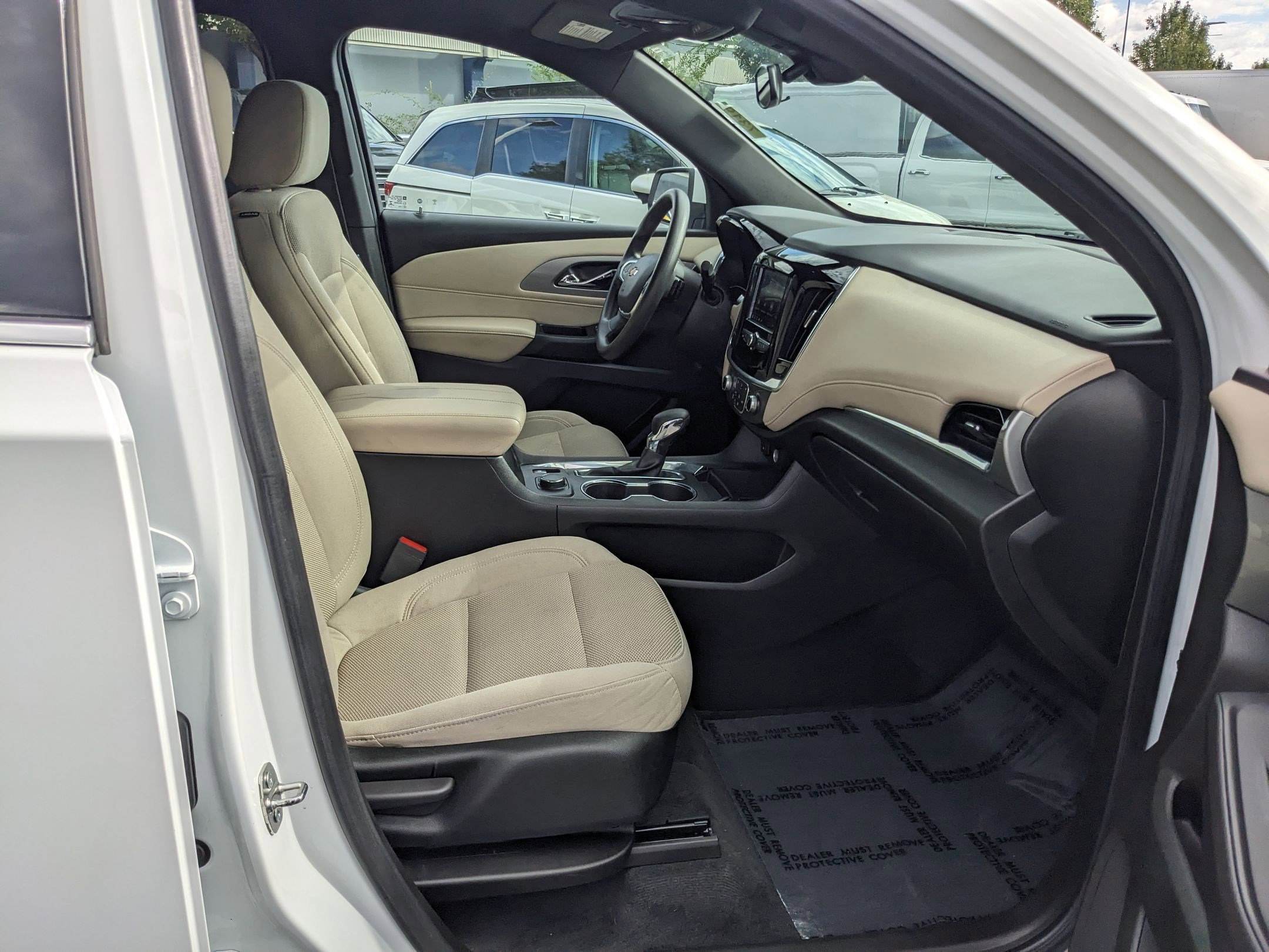 2023 Chevrolet Traverse LS photo 20