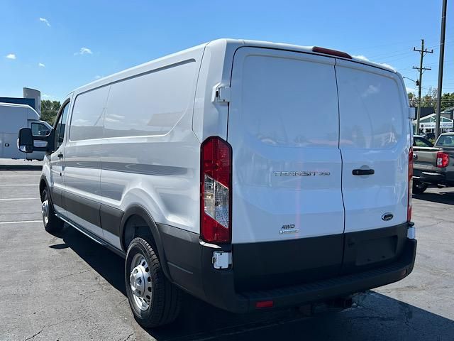 2025 Ford Transit photo 10