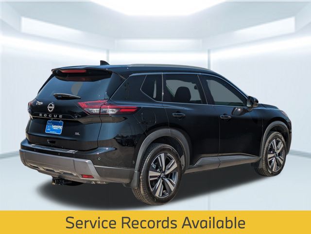 2024 Nissan Rogue SL photo 5