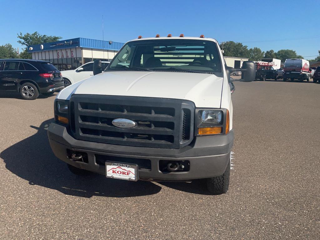 Used 2006 Ford F-350 Super Duty Chassis Cab XL with VIN 1FDWF37P86EA99025 for sale in Sterling, CO