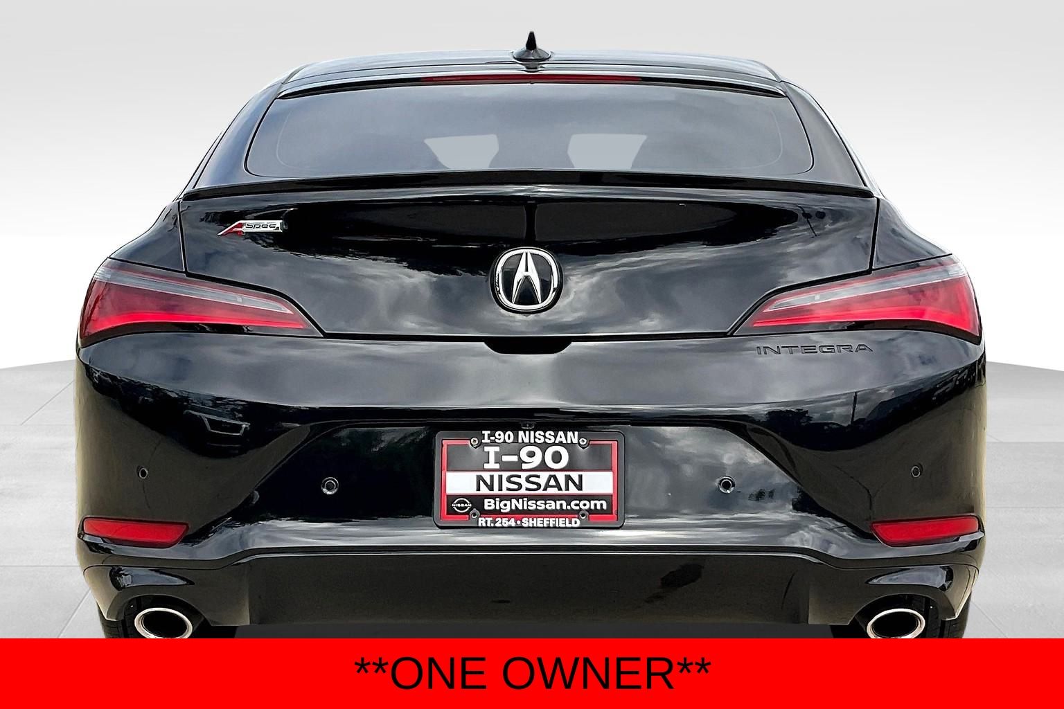 2023 Acura Integra A-Spec photo 3