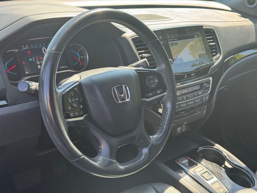 2019 Honda Pilot Touring photo 17