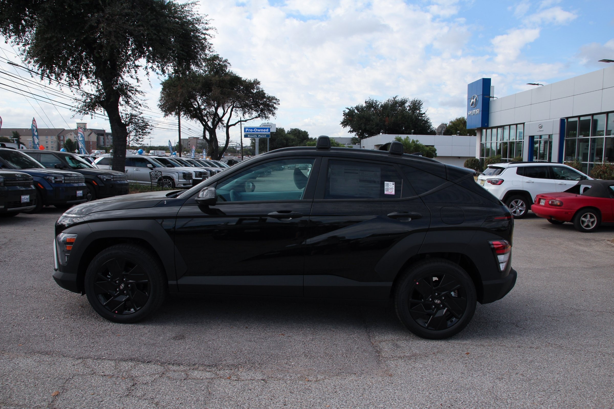 2026 Hyundai Kona SEL photo 4