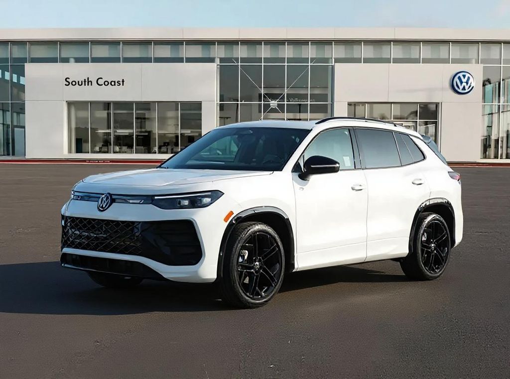 2026 Volkswagen Tiguan SE R-LINE BLACK's photo