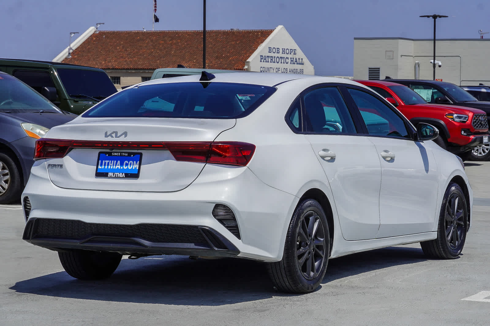 2023 Kia Forte LXS photo 4