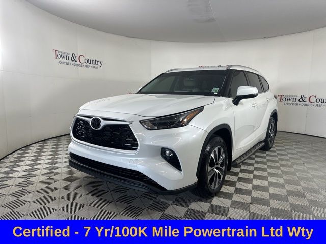 2022 Toyota Highlander XLE