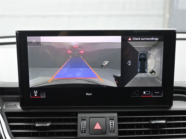 2023 Audi Q5 40 Premium Plus photo 7