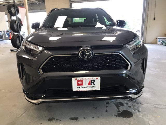 2025 Toyota RAV4 Hybrid XSE photo 8