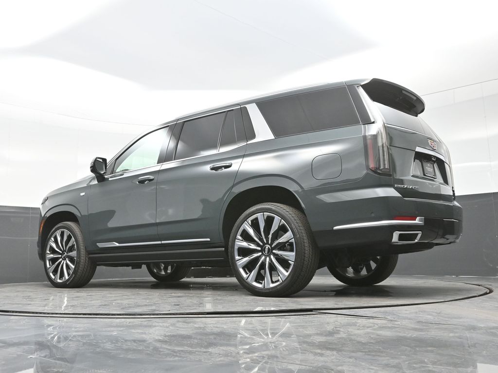 2026 Cadillac Escalade Luxury photo 15