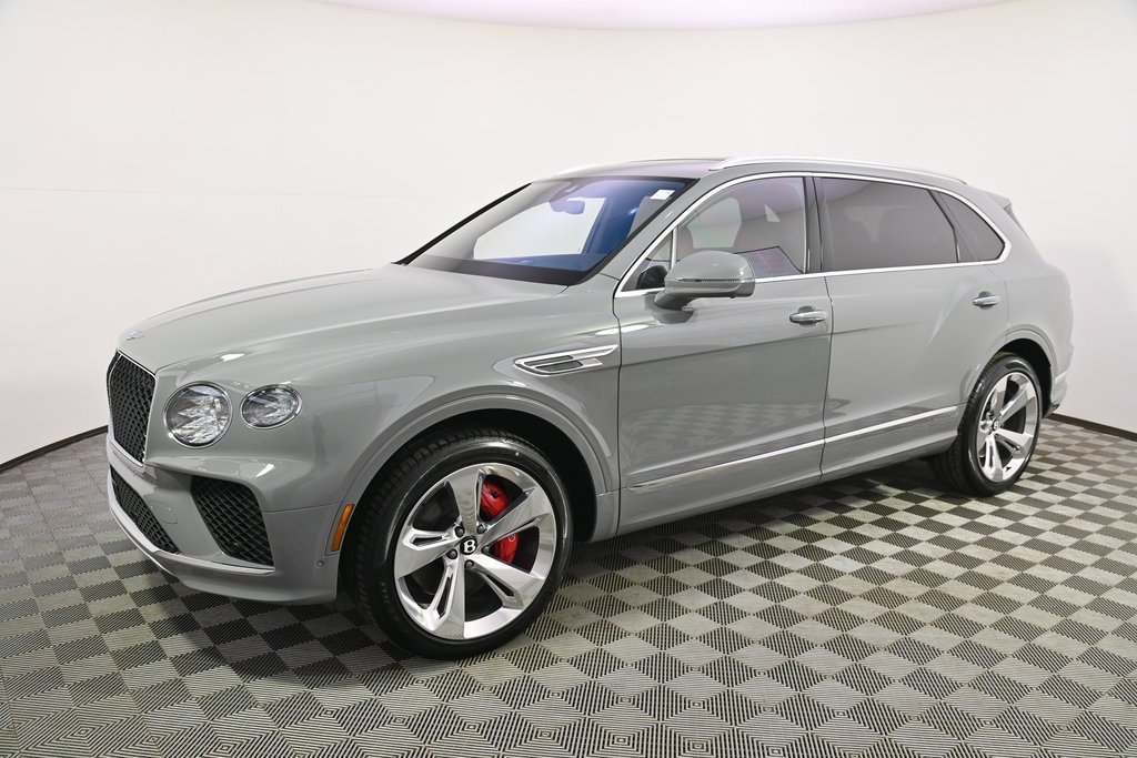 Used 2024 Bentley Bentayga Azure with VIN SJAHT2ZV9RC025075 for sale in Minneapolis, Minnesota