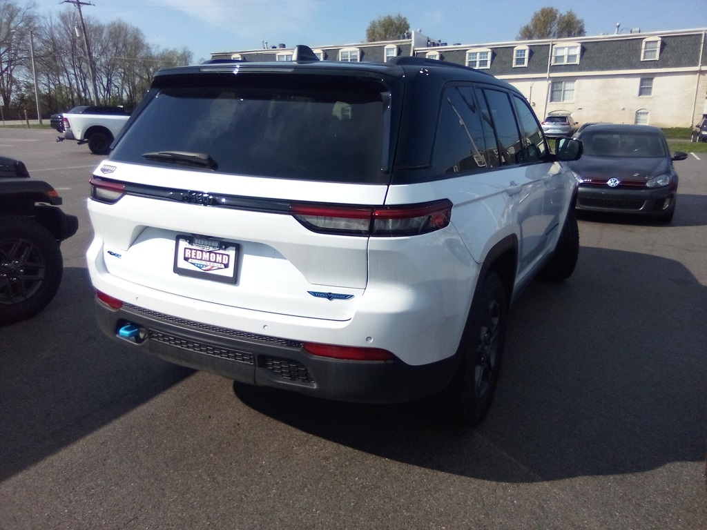 2024 Jeep Grand Cherokee Trailhawk 4xe photo 4