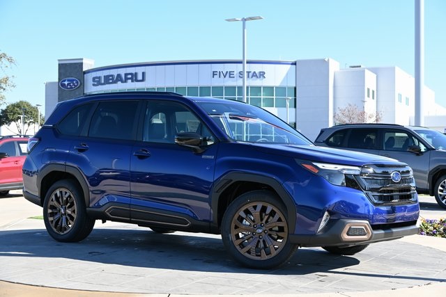 2025 Subaru Forester Sport's photo