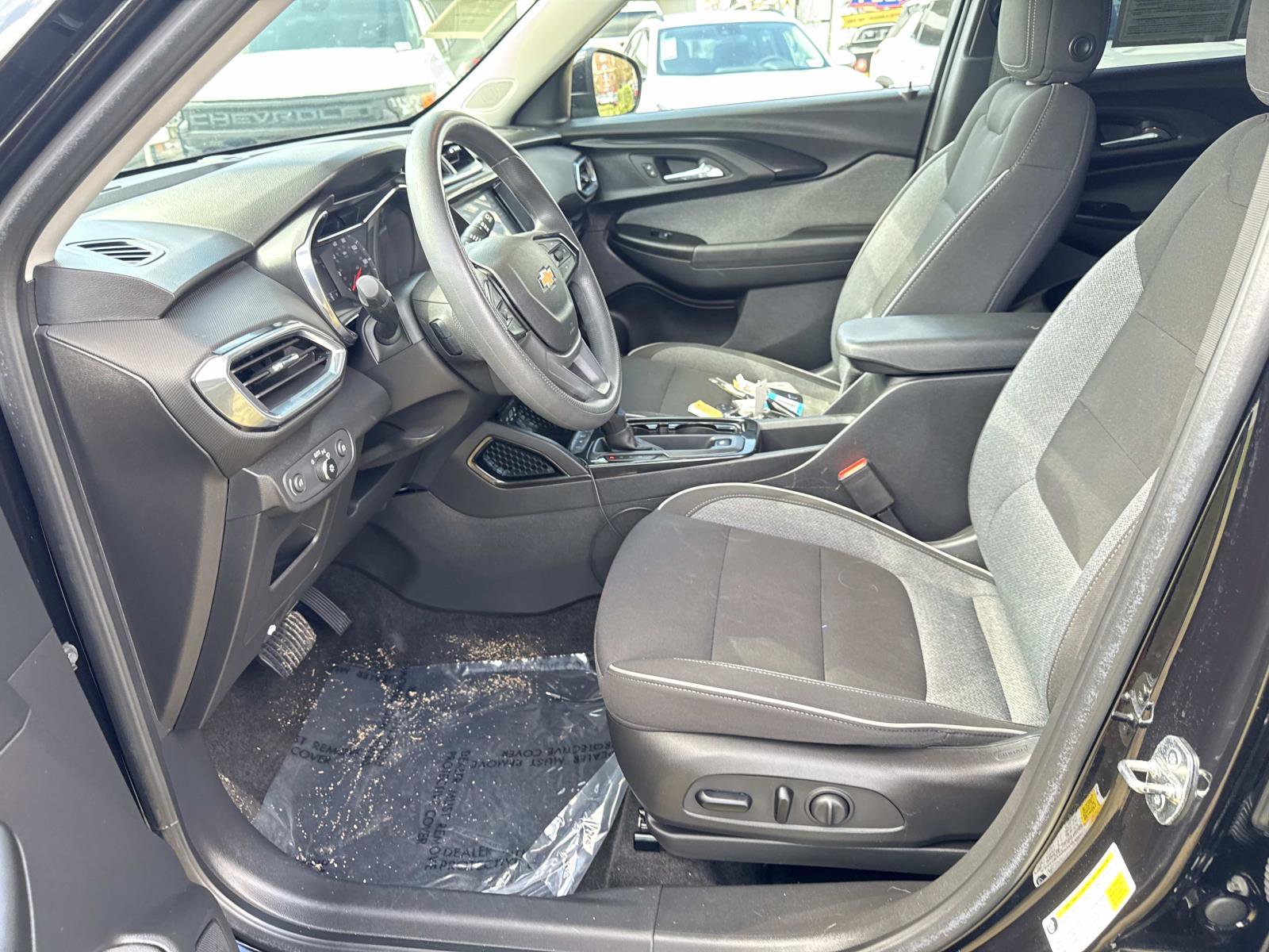 2022 Chevrolet Trailblazer LT photo 14