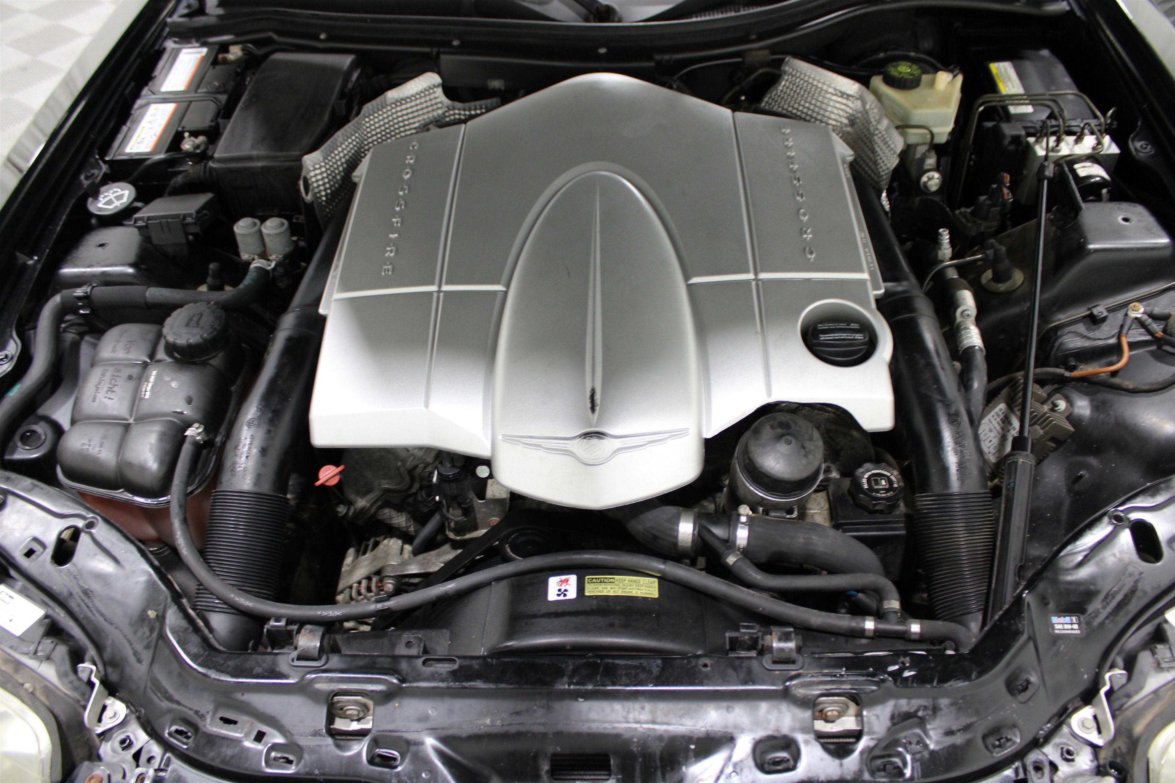 2004 Chrysler Crossfire Base photo 3