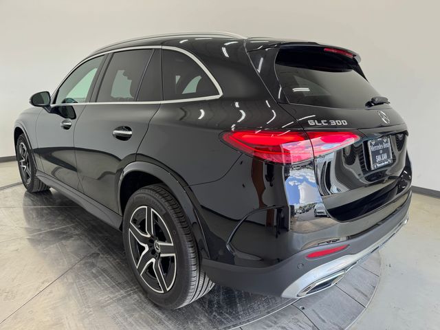 2025 Mercedes Benz GLC 300 4MATIC photo 2