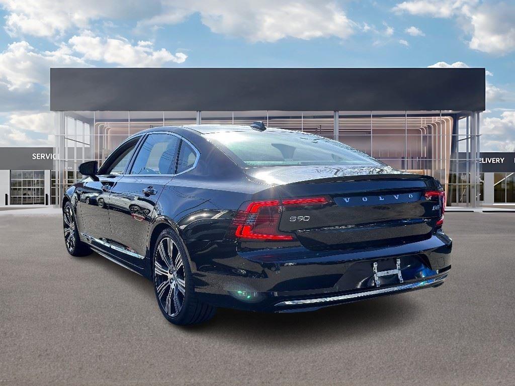 2022 Volvo S90 Inscription photo 6