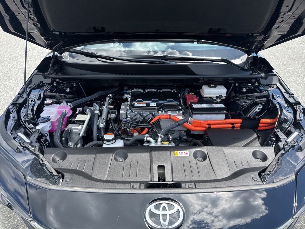 2024 Toyota bZ4X XLE photo 34