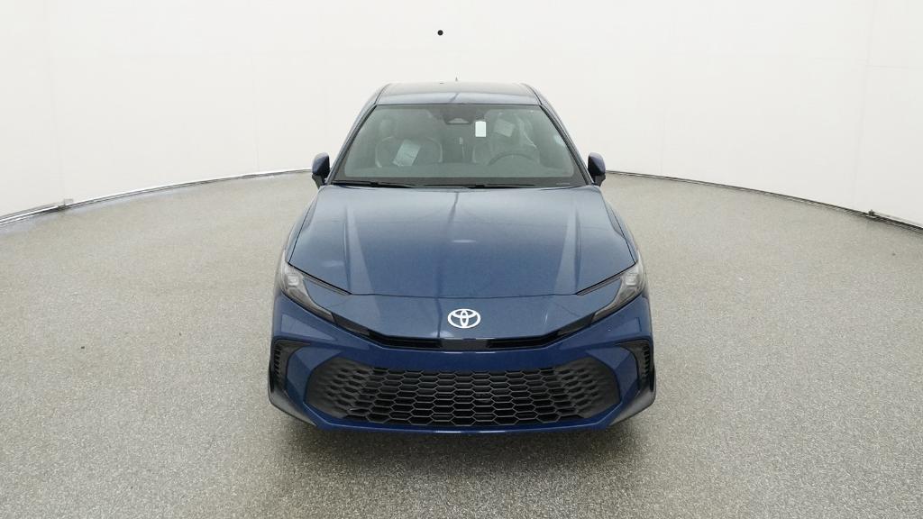 2026 Toyota Camry SE photo 2