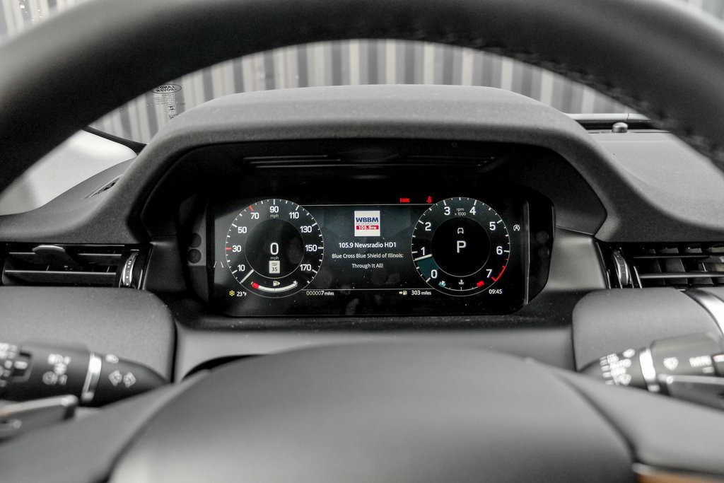 2025 Land Rover Discovery Sport S photo 12