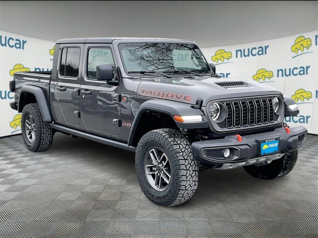 2026 Jeep Gladiator Mojave's photo