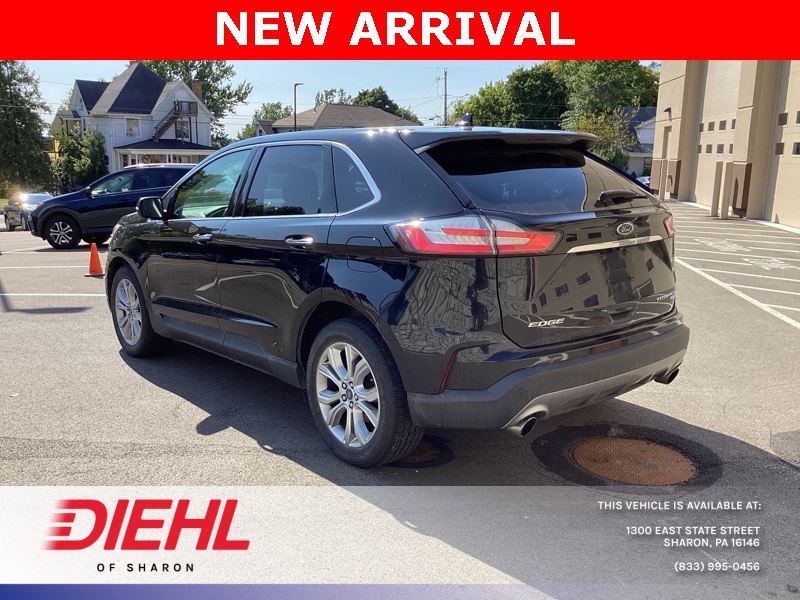 2019 Ford Edge Titanium photo 5