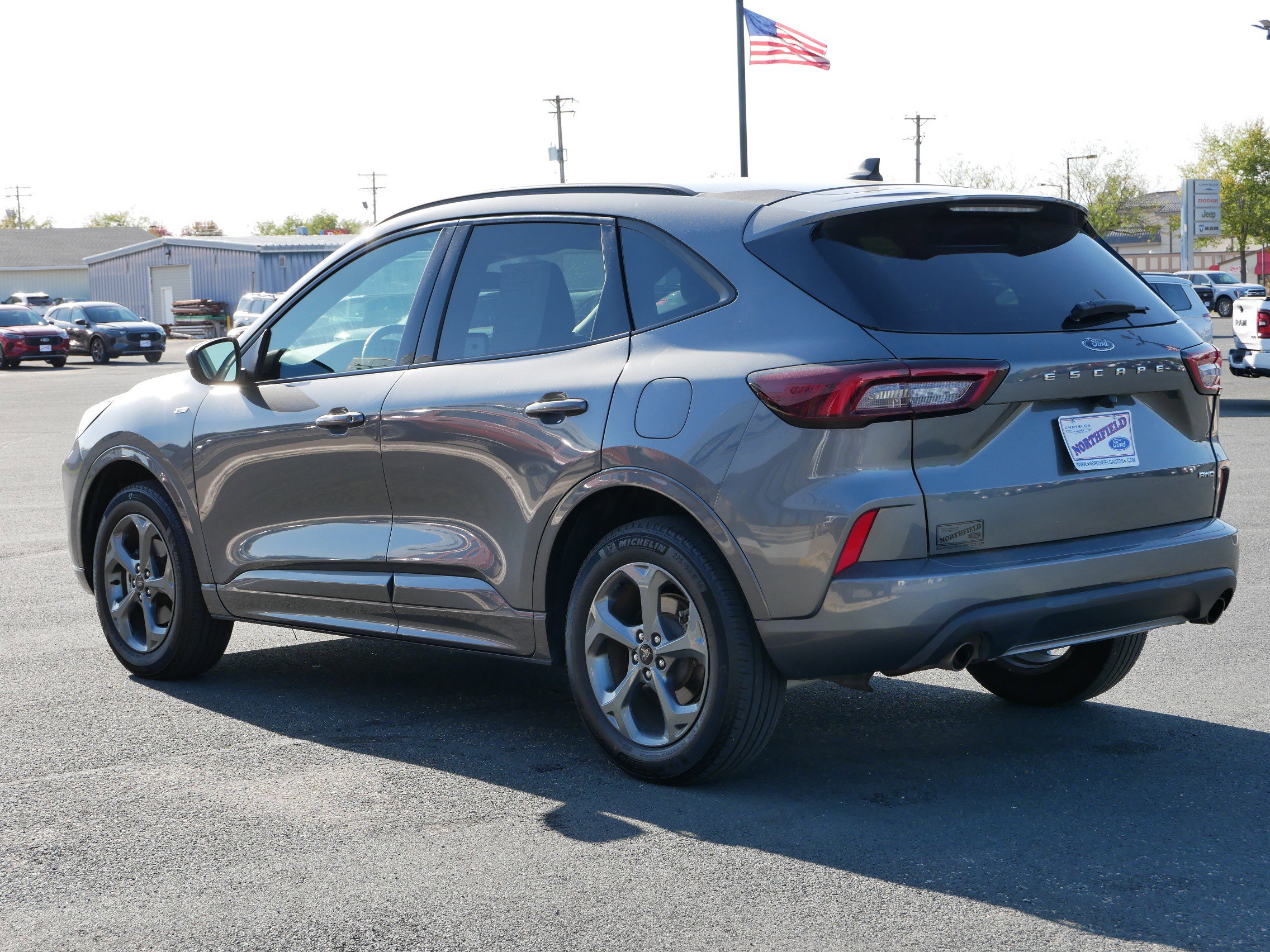 2024 Ford Escape ST-Line photo 4