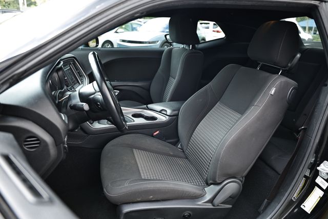 2021 Dodge Challenger SXT photo 22