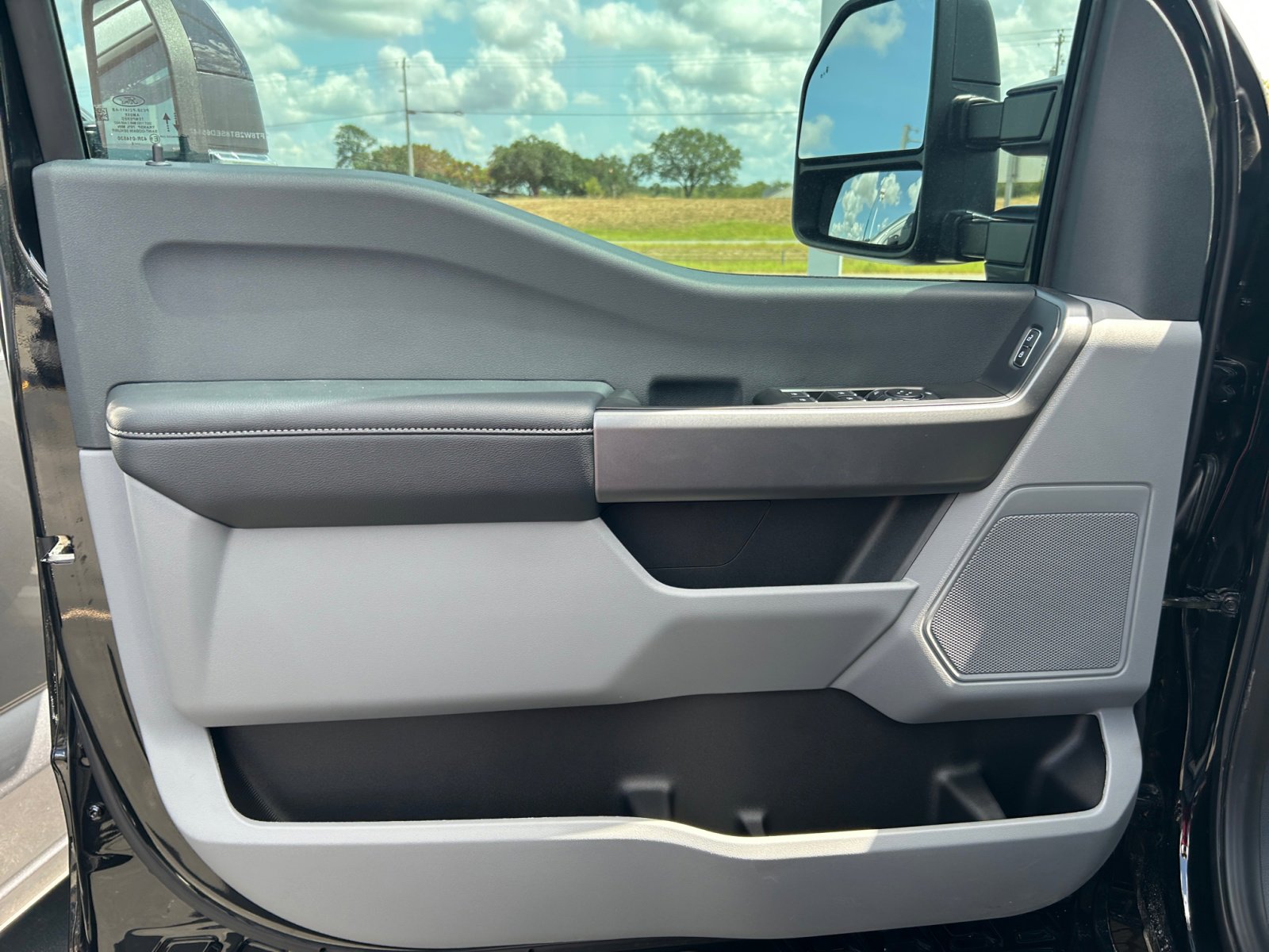 2025 Ford F-250 XL photo 21