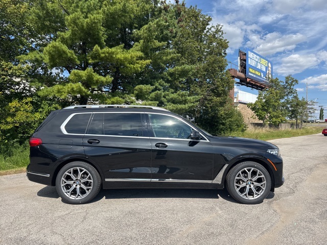 2022 Bmw X7 xDrive40i photo 3