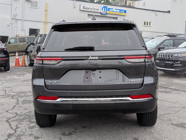 2022 Jeep Grand Cherokee Limited photo 6