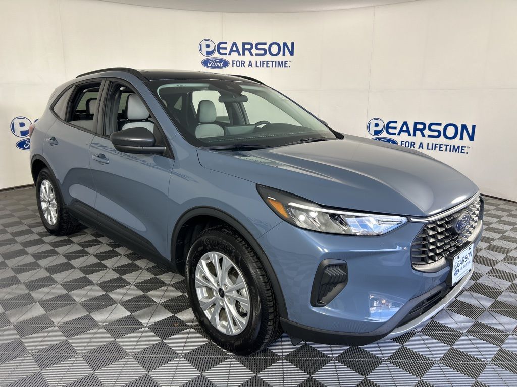 2025 Ford Escape Active photo 3