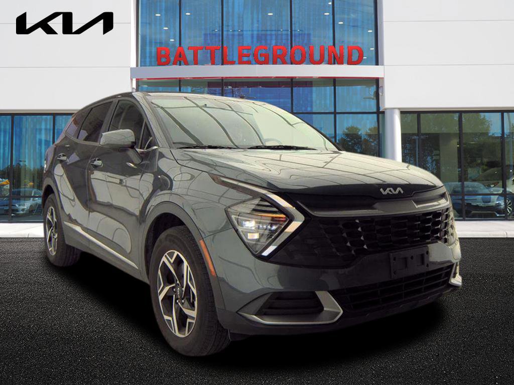 2024 Kia Sportage LX's photo