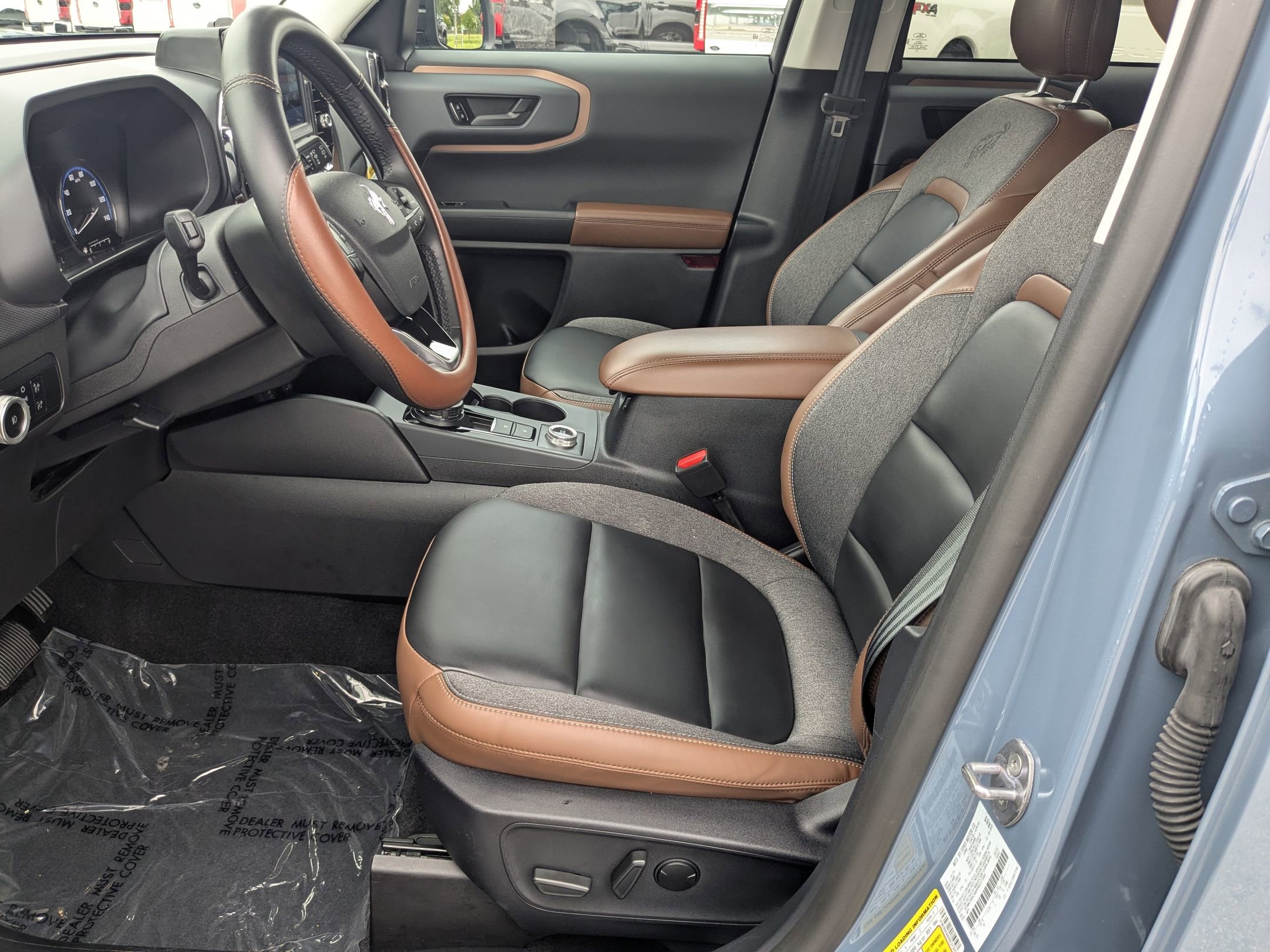 2024 Ford Bronco Sport Outer Banks photo 14