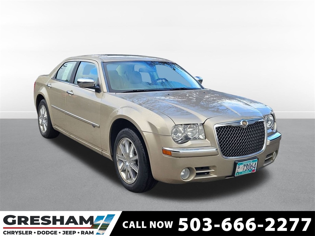2009 Chrysler 300 C's photo