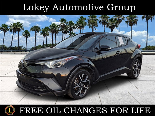 2018 Toyota C-HR XLE's photo