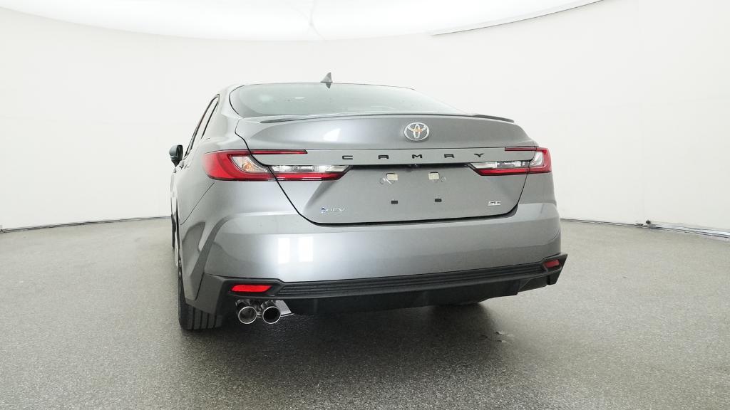 2025 Toyota Camry SE photo 12