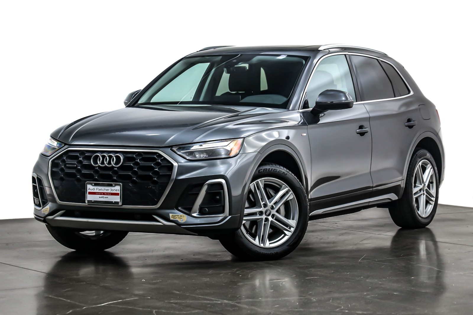 2022 Audi Q5 Premium's photo