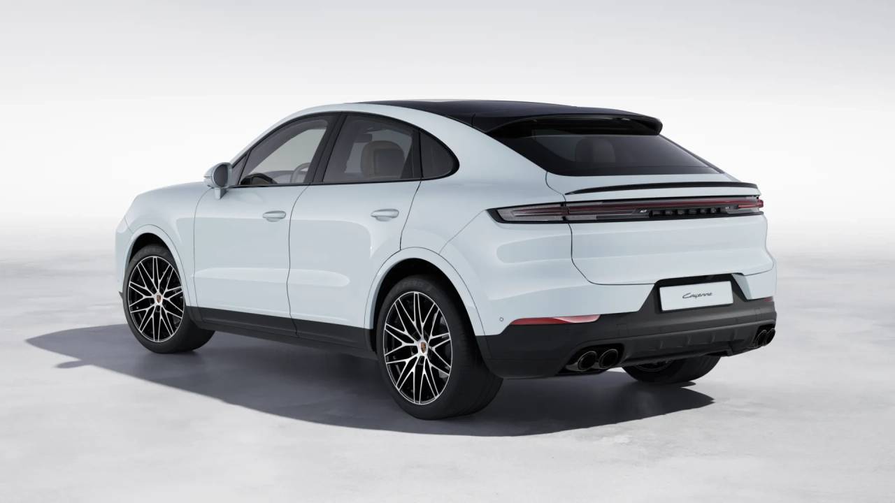 2026 Porsche Cayenne Coupe photo 3