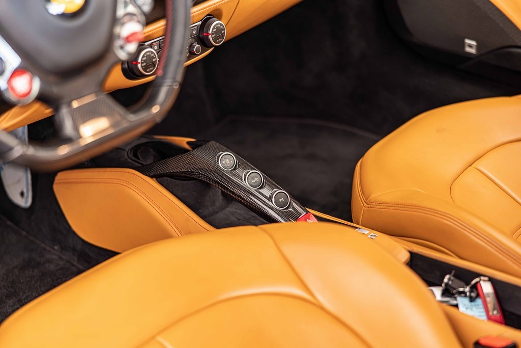 2018 FERRARI 488 - Image 20