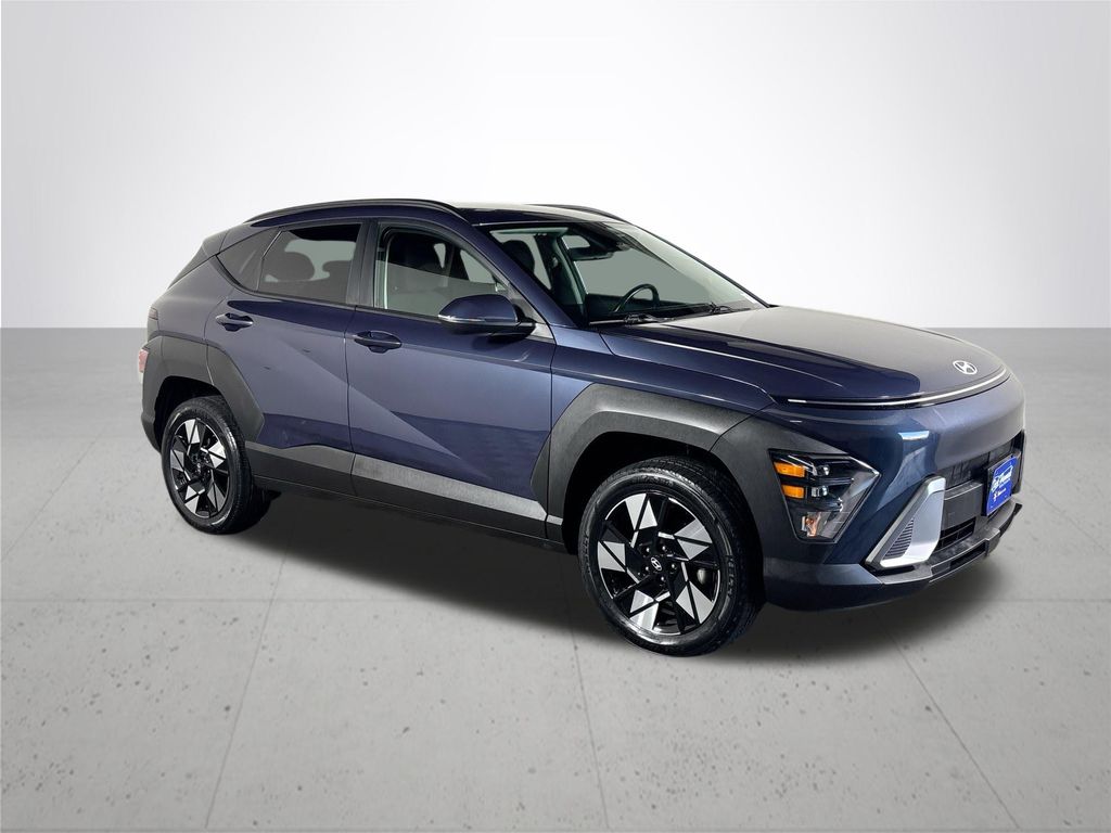 2024 Hyundai Kona SEL photo 3