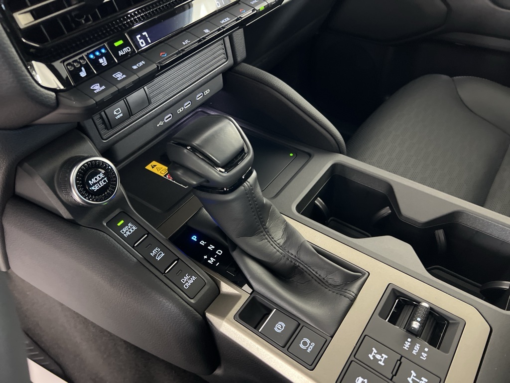 2024 Toyota Land Cruiser Base photo 8