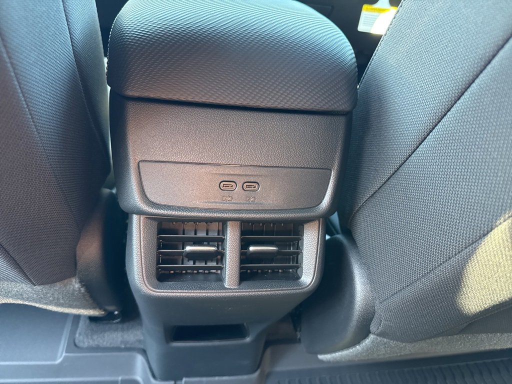2026 Chevrolet Equinox LT photo 17