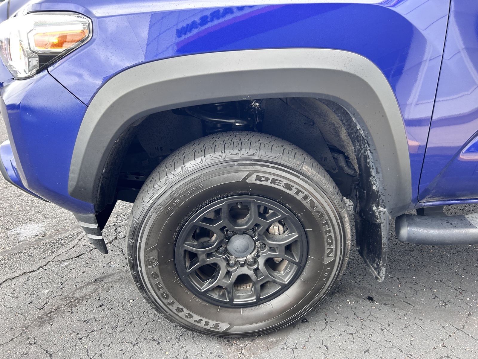 2023 Toyota Tacoma SR5 photo 6
