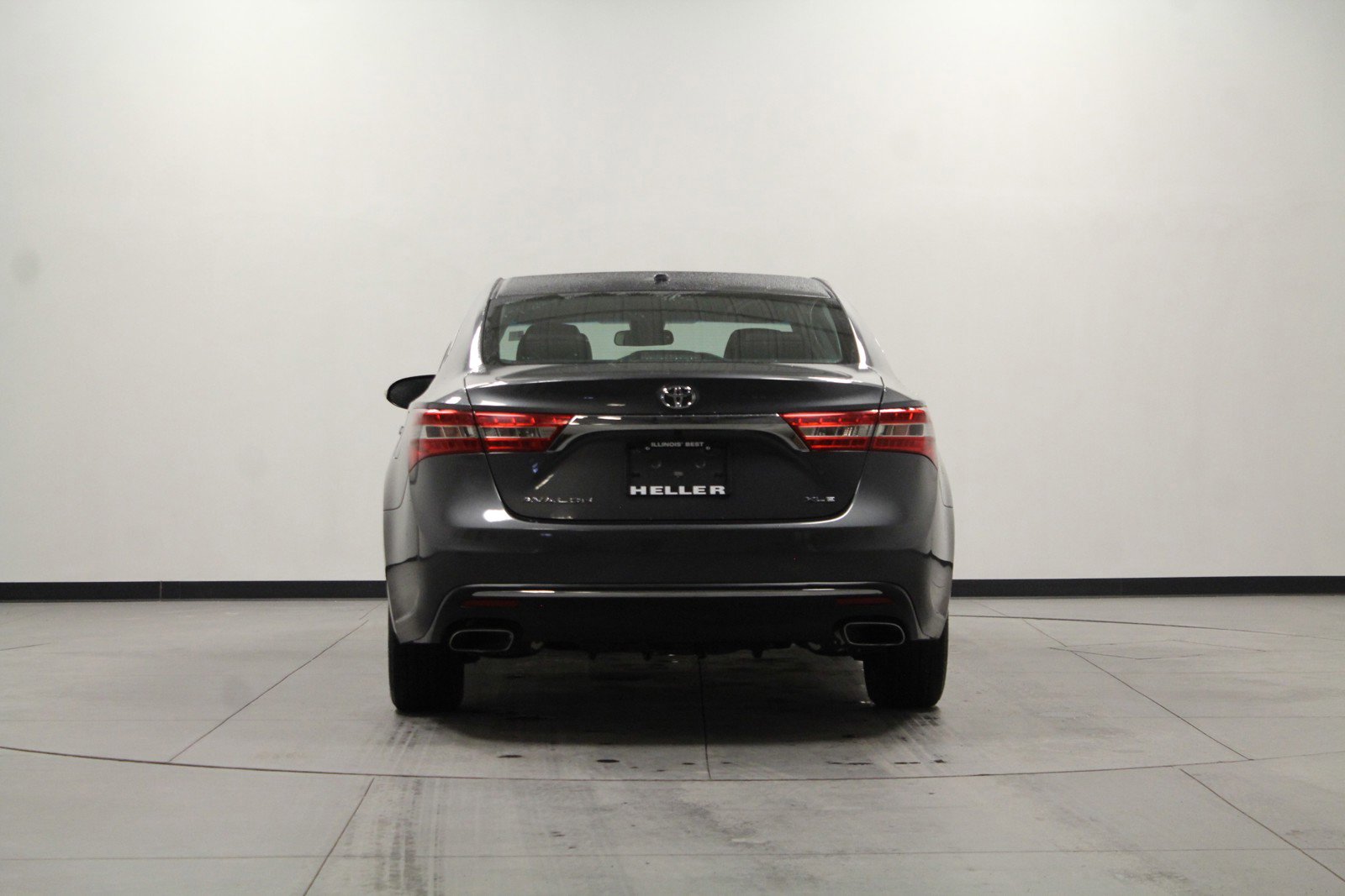 2018 Toyota Avalon Limited photo 4