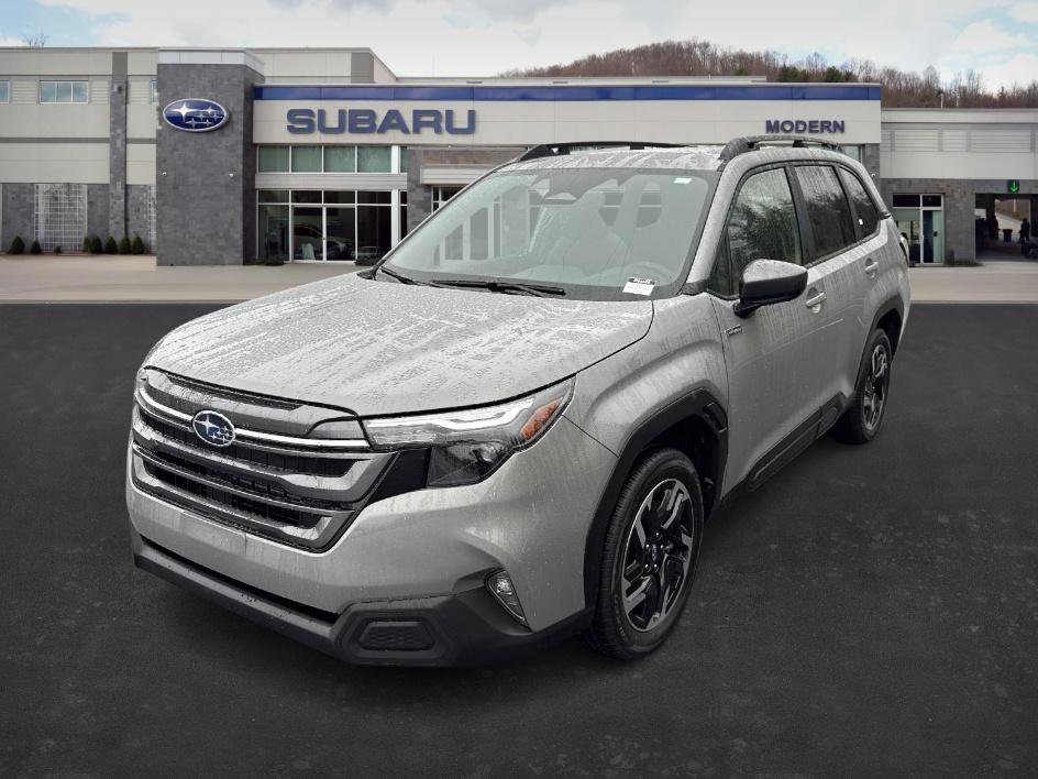 2025 Subaru Forester Premium's photo