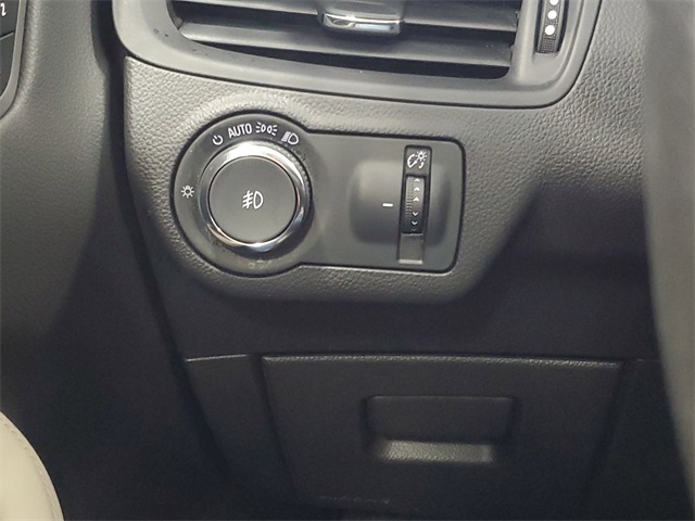 2020 Buick Envision Essence photo 10