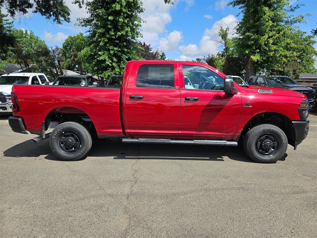 2025 Ram 2500 Tradesman photo 8